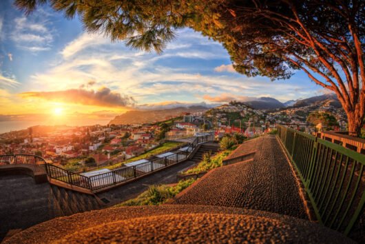Zonsondergang over Funchal